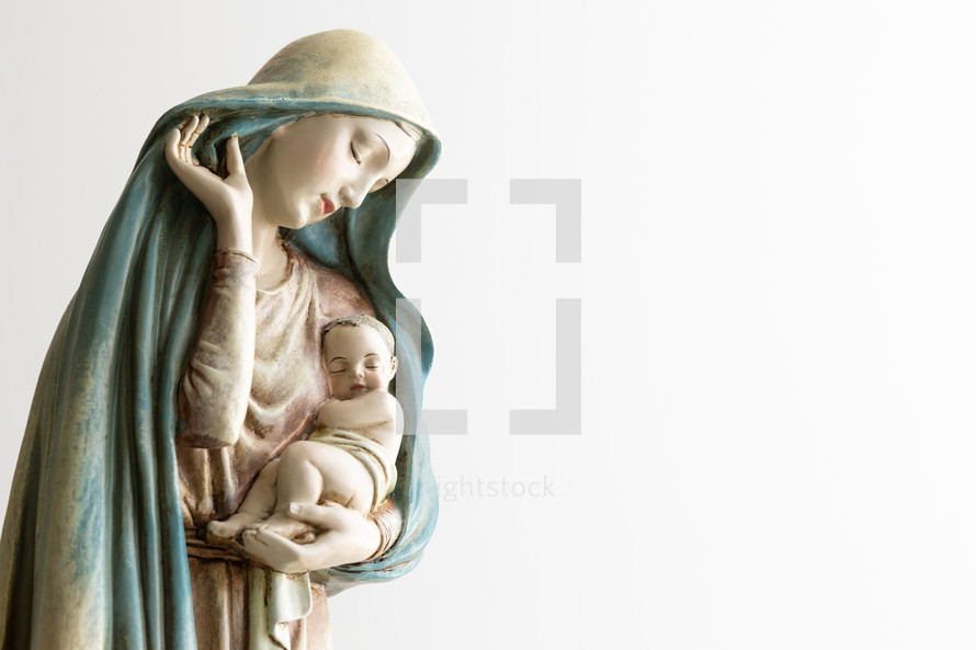 Statue of Mary holding baby Jesus