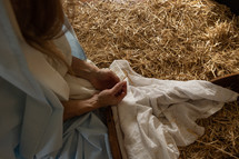 Mary, manger and hay 