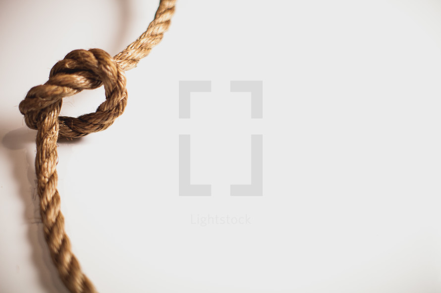 Knot tied in rope.