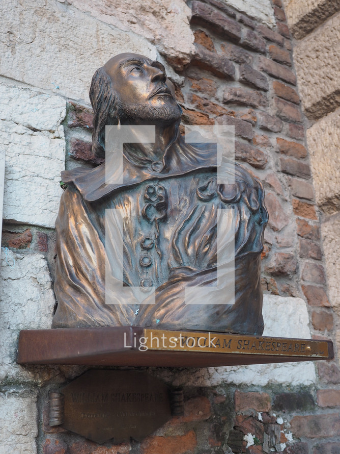 VERONA, ITALY - CIRCA MARCH 2019: William Shakespeare bronze bust statue in Verona, the city of Romeo and Juliet
