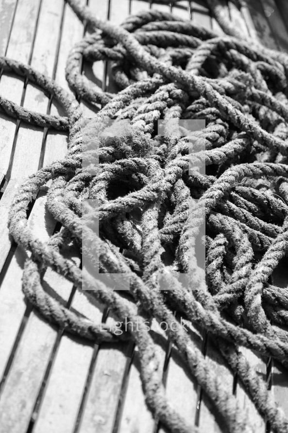 rope on a yacht 
