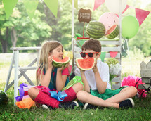children eating watermelon 
