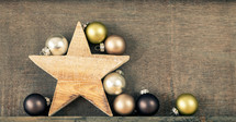 wood star and ornaments 