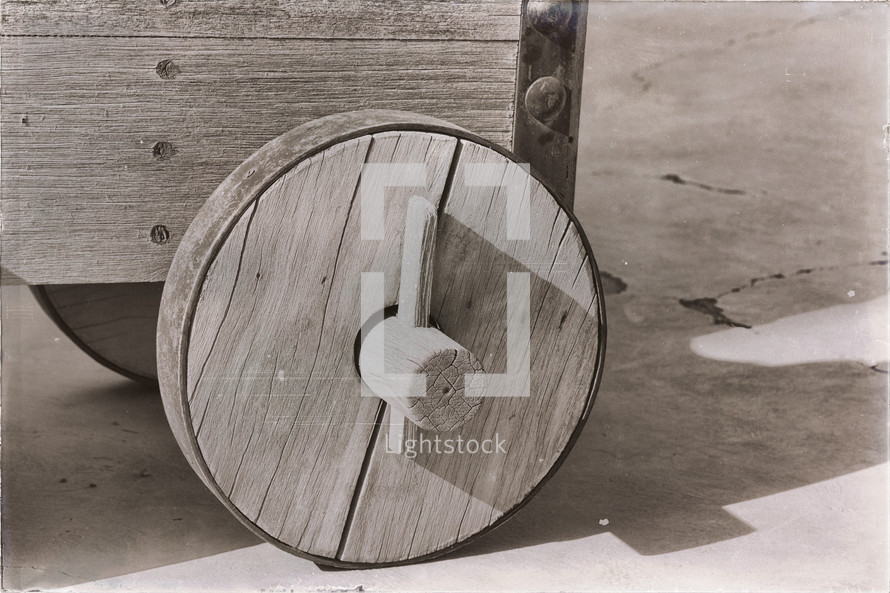 wooden canon wheel 