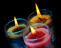 votive candles closeup 