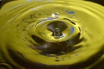 yellow water droplet 