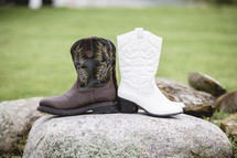 cowboy boots for bride and groom 
