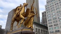golden statue in NYC 
