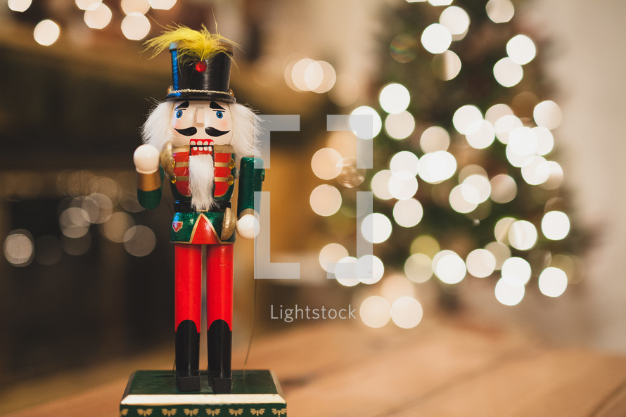 nutcracker, Christmas tree, Christmas, lights