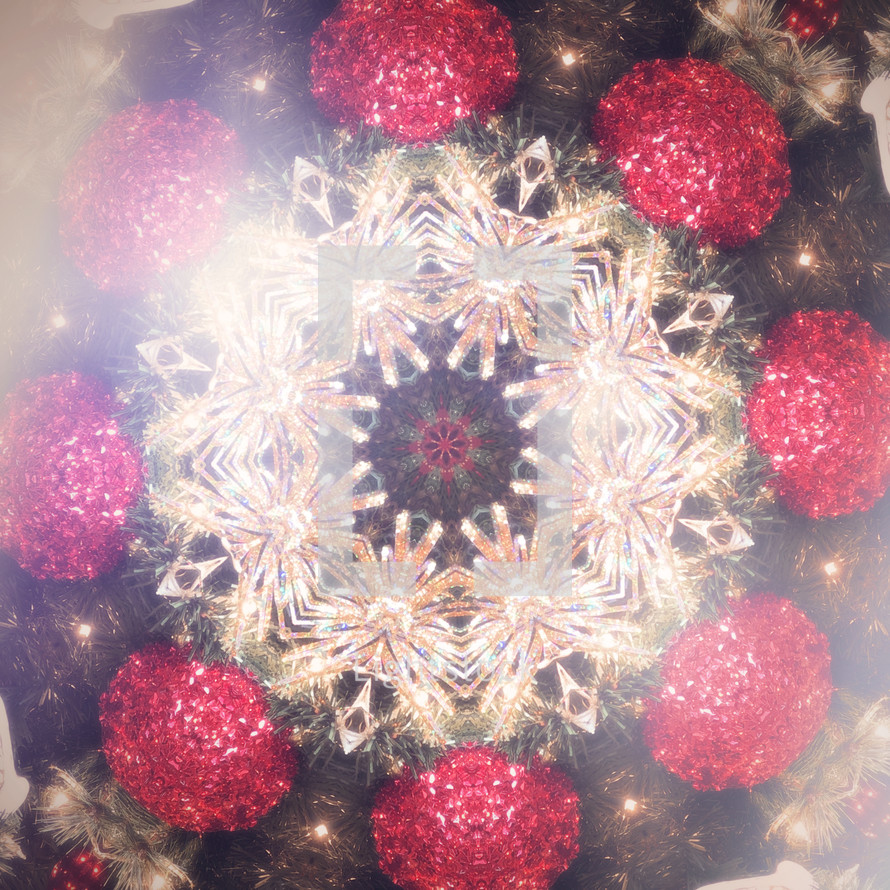kaleidoscopic Christmas tree glow