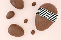 chocolate Easter eggs with bows 