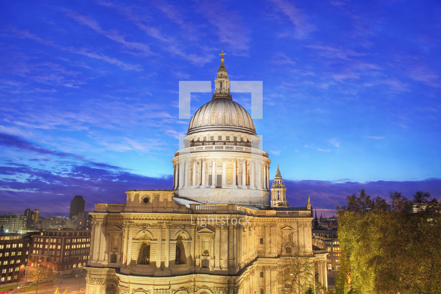 Elevated view of St Paul`s Cathedral at dusk. London, England. - for editorial use only 