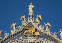 St.Mark's Basilica roof statues