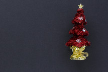 Christmas tree figurine 
