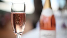 bubbles in a champagne glass 