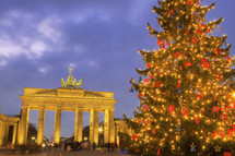 Brandenberg Gate, with a  Christmas Tree in the foreground.
Berlin. Germany.