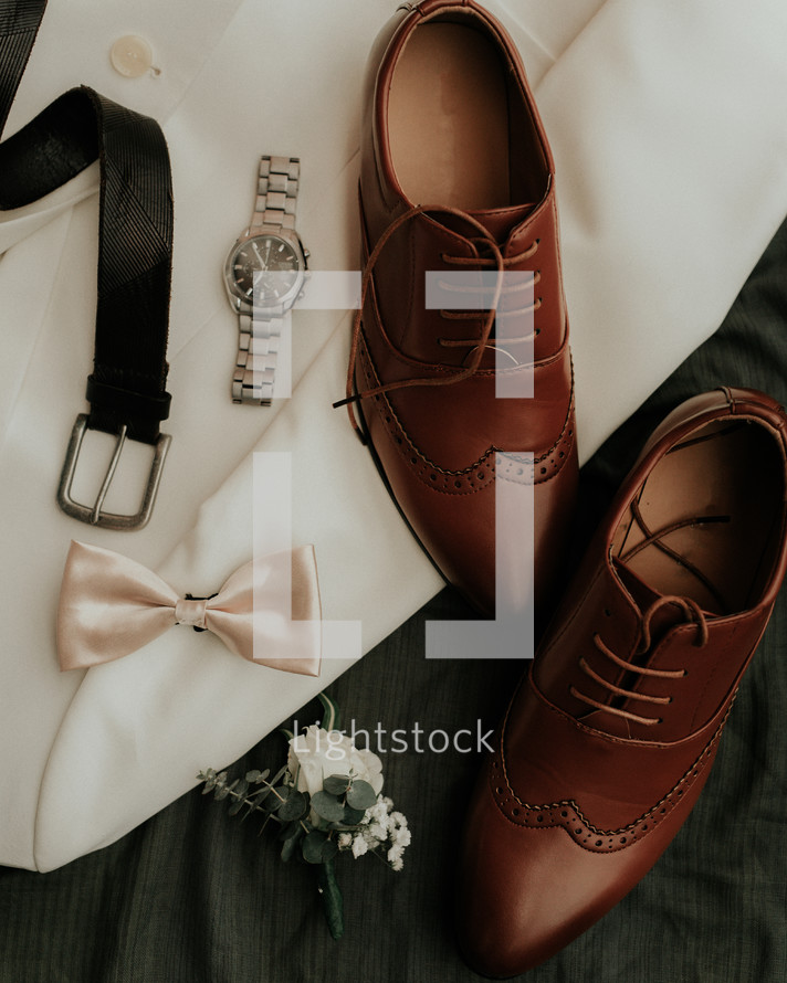groom's clothes flat lay 