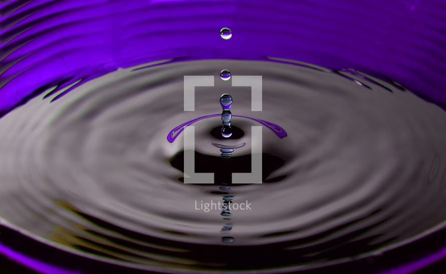 Water drop with ripples - purple