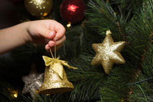 decorating a Christmas tree