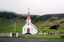 red roof chapel 