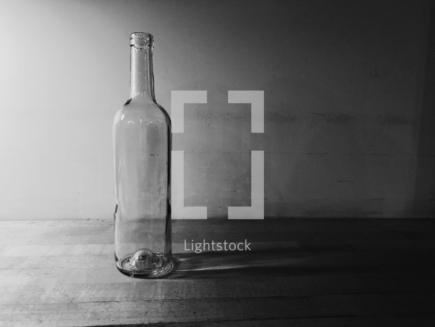 glass bottle 