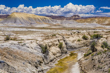 view of a desert landscape in Utah 
