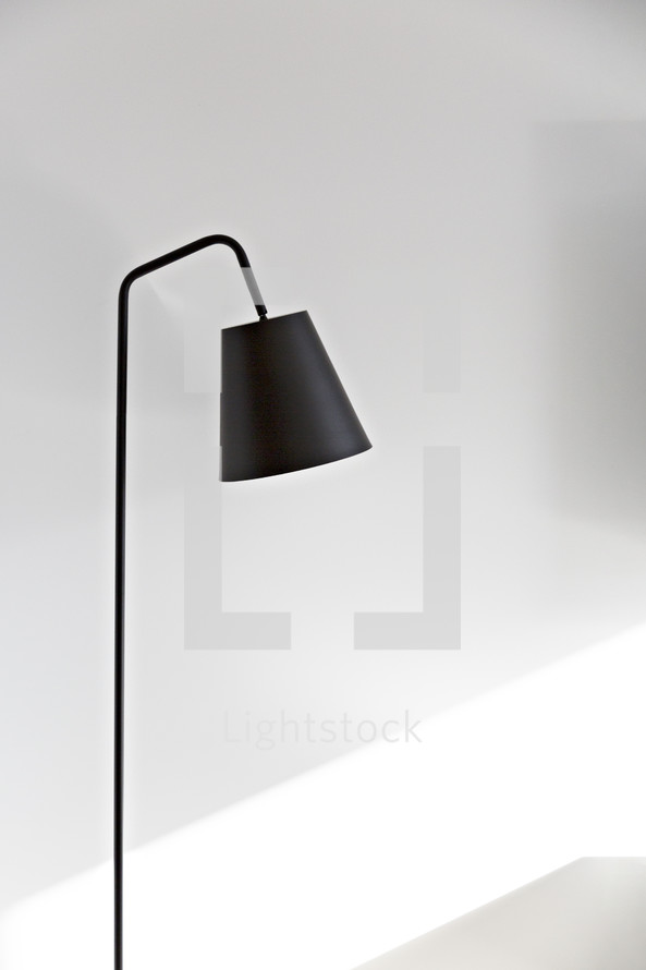 black lamp 
