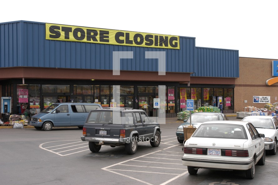store closing sign 