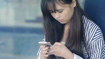 teen girl texting 