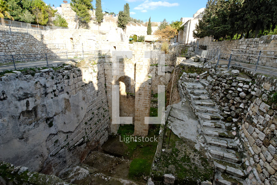 The southern pool of the Pools of Bethesda and fifth porch as seen from the south.