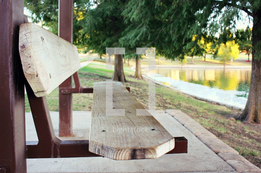 wood boards of a park bench 
