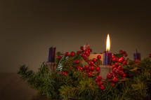 advent candles in an advent wreath 