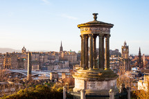monument in Edinburgh 