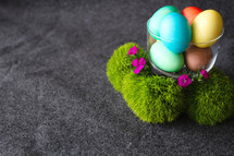 Easter eggs and moss balls 