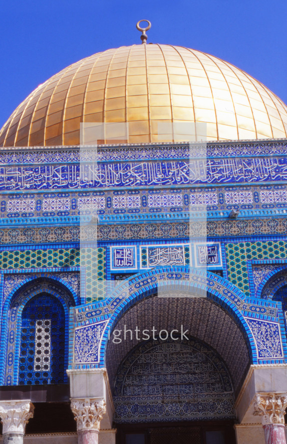 Gold dome on the Dome of the rock 