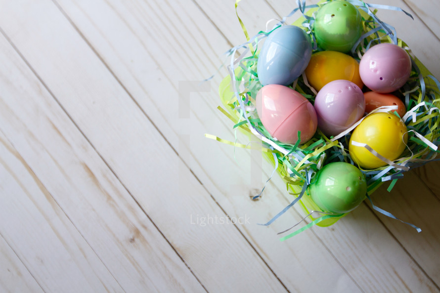 Easter egg hunt Easter basket 