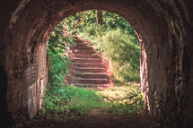 brick tunnel 