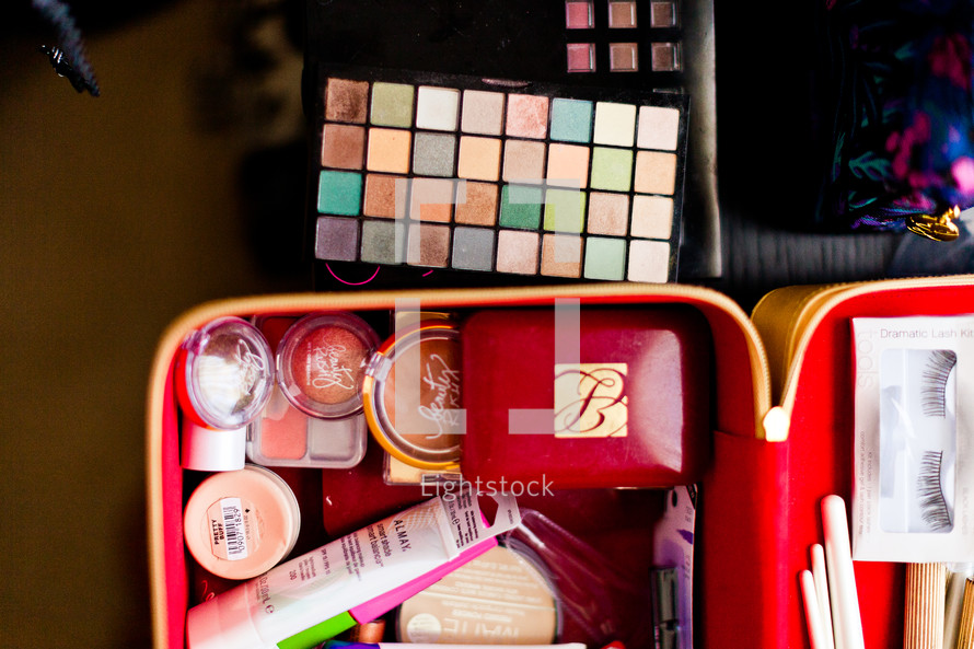 Makeup kit