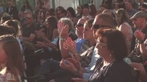clapping crowd 