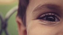 child's eyes 
