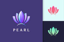 Jewelry Logo in Abstract Pearl Shape