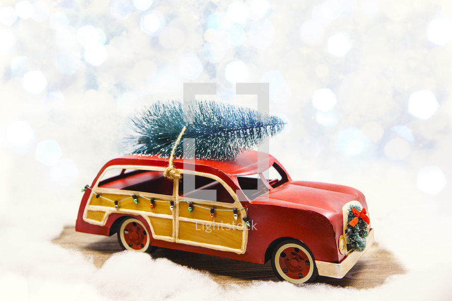 Christmas Tree on Retro Car with Copy Space